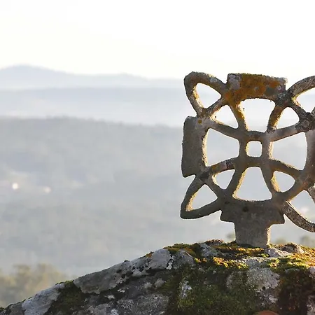 Casa De Fares بيت للعطل