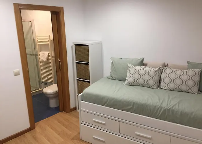 Дом отдыха Casa De Fares А-Эстрада